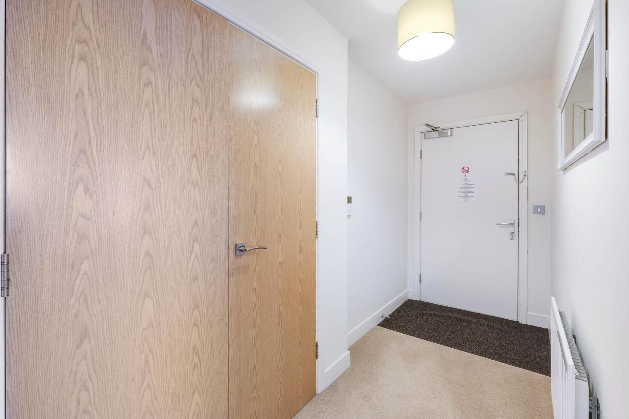 Alder House Serviced Apartment Maidenhead By 360Stays Eksteriør bilde