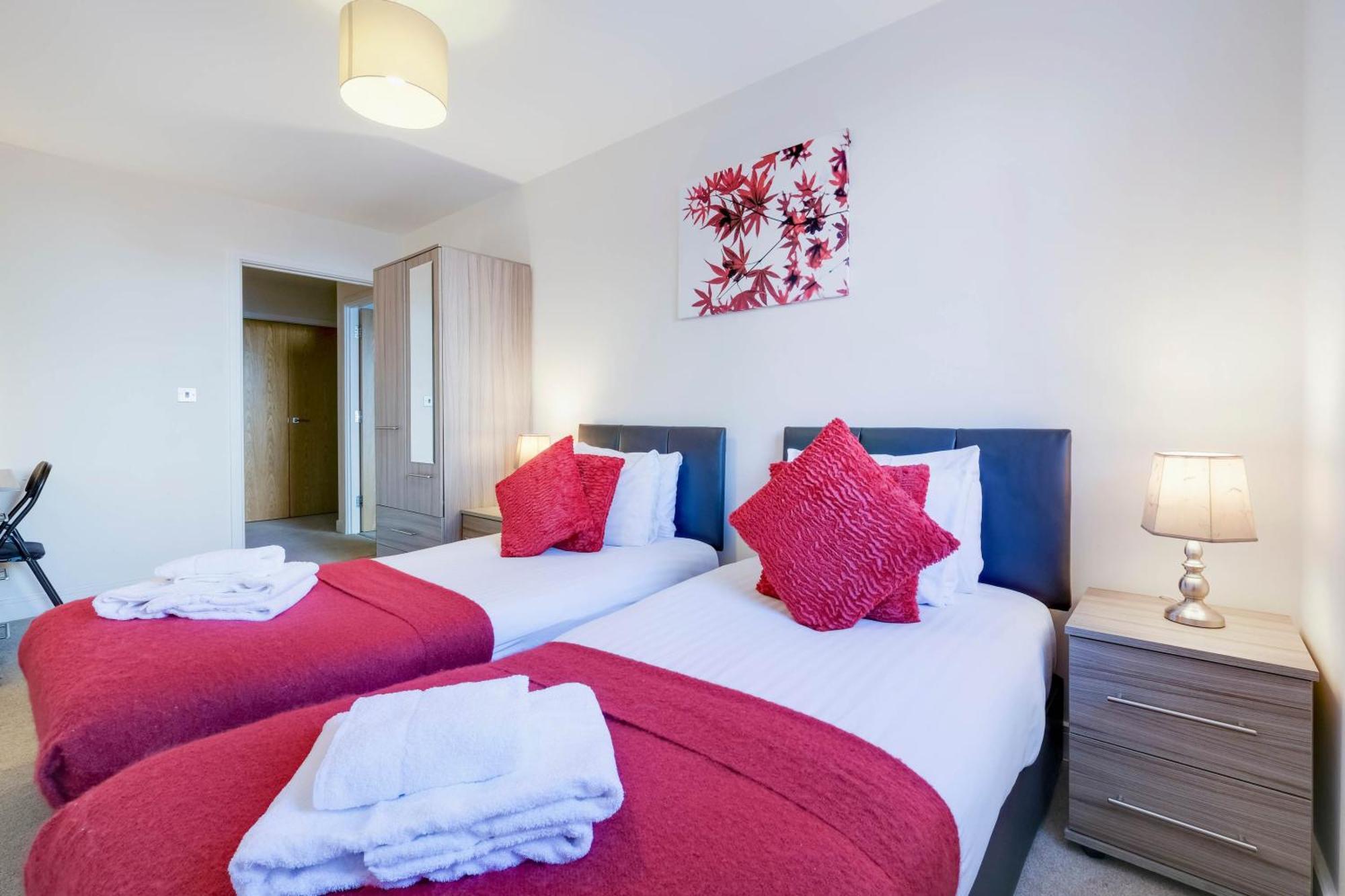 Alder House Serviced Apartment Maidenhead By 360Stays Eksteriør bilde