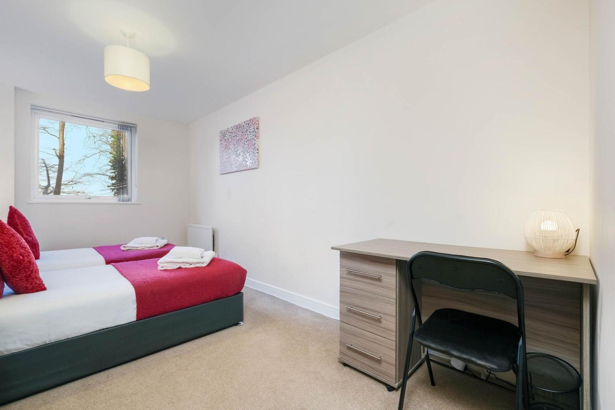 Alder House Serviced Apartment Maidenhead By 360Stays Eksteriør bilde